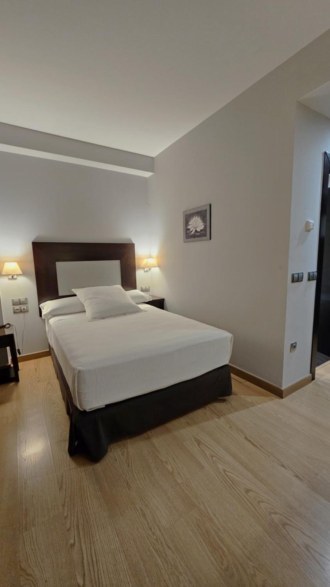 Las Bovedas Badajoz Buitenkant foto