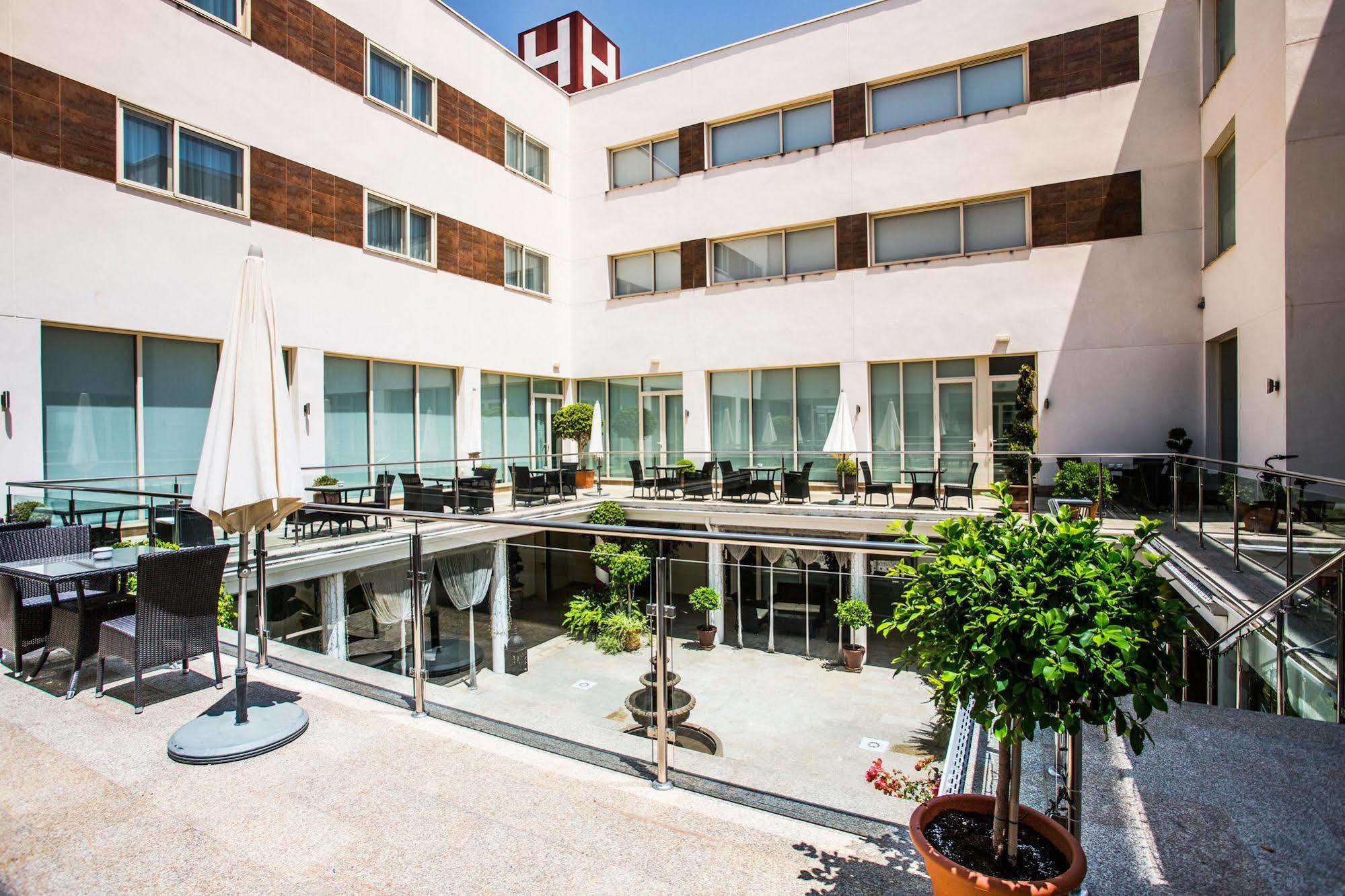 Las Bovedas Badajoz Buitenkant foto